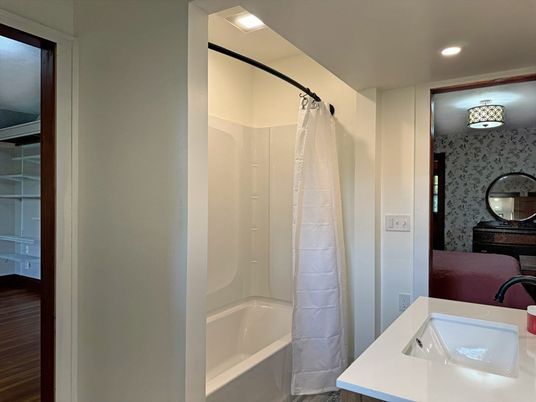 Bathroom, Interior, Recessed Lighting, Wood Texture Flooring