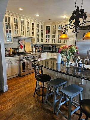 Chandelier, Interior, Kitchen, Recessed Lighting, Stainless Steel Appliances, Wood Texture Flooring