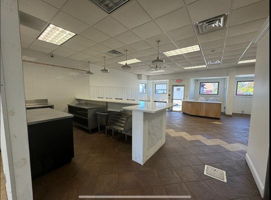 Interior, Kitchen, Pendant Lights, Recessed Lighting