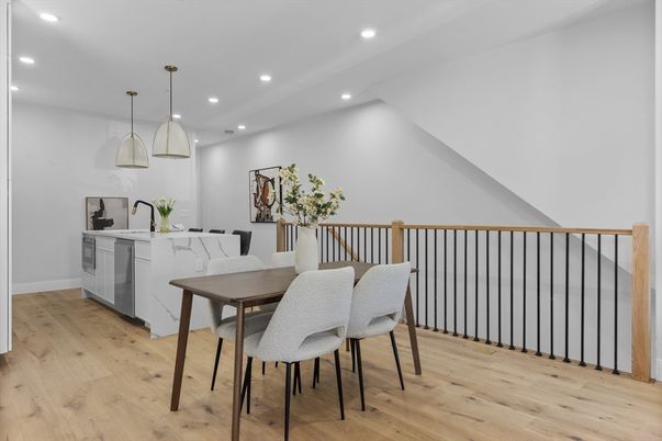 Dining room, Interior, Kitchen, Pendant Lights, Recessed Lighting, Wood Texture Flooring