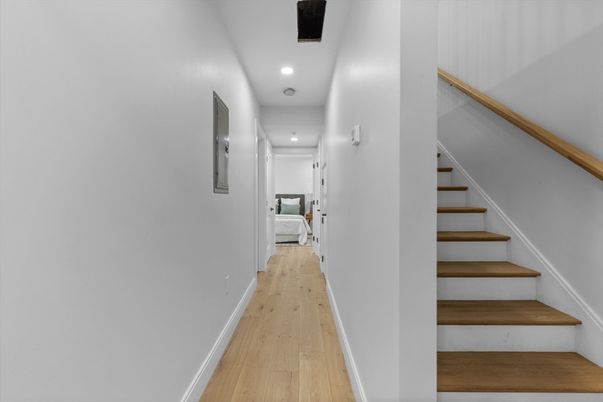 Interior, Recessed Lighting, Wood Texture Flooring