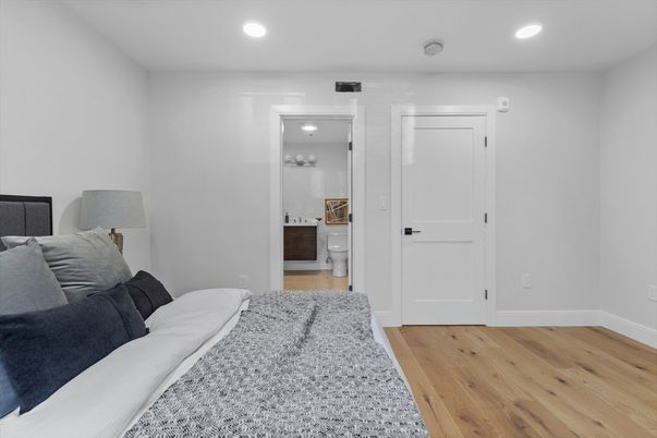 Bathroom, Bedroom, Interior, Recessed Lighting, Wood Texture Flooring