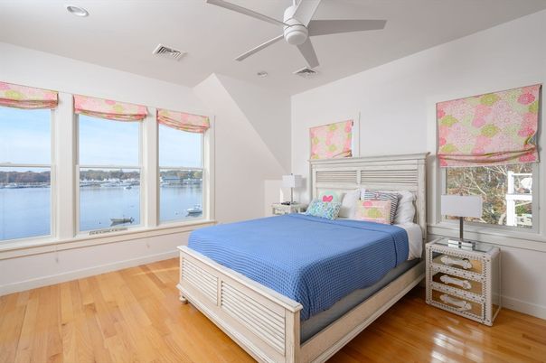 Bedroom, Interior, Recessed Lighting, Water, Wood Texture Flooring