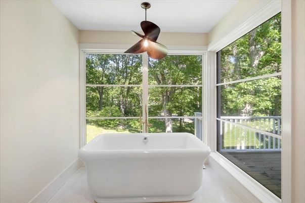 Bathroom, Free Standing Baths, Interior