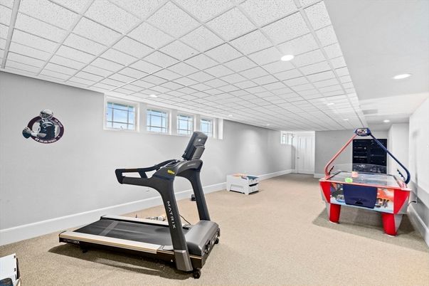 Fitness Equipment, Interior, Recessed Lighting