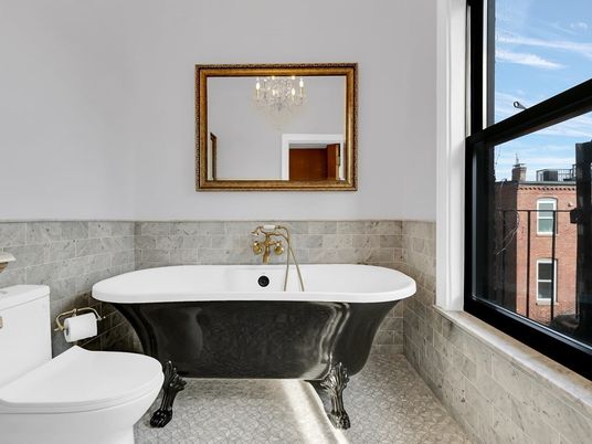 Bathroom, Free Standing Baths, Interior