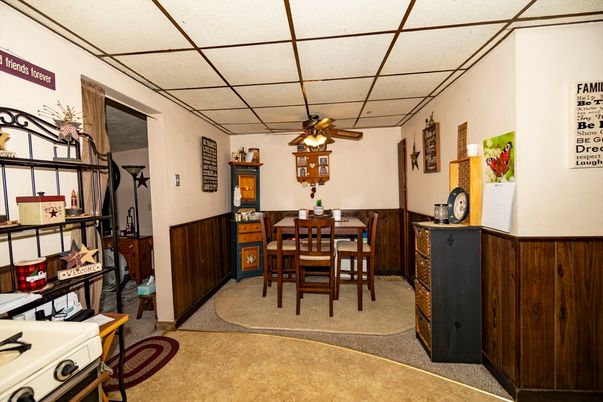 Dining room, Interior