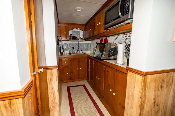 Interior, Kitchen, Recessed Lighting