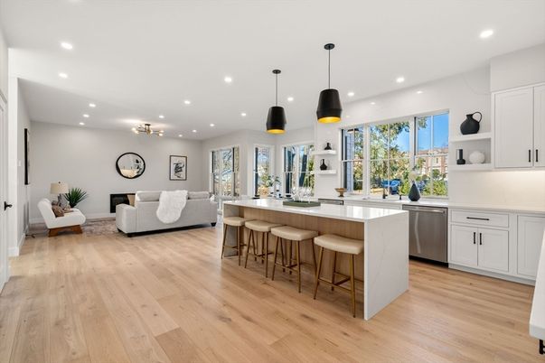 Interior, Kitchen, Living room, Pendant Lights, Recessed Lighting, Stainless Steel Appliances, Wood Texture Flooring