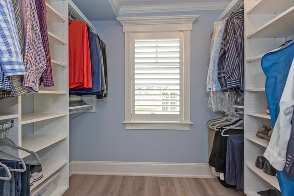 Interior, Walk-in Closets, Wood Texture Flooring