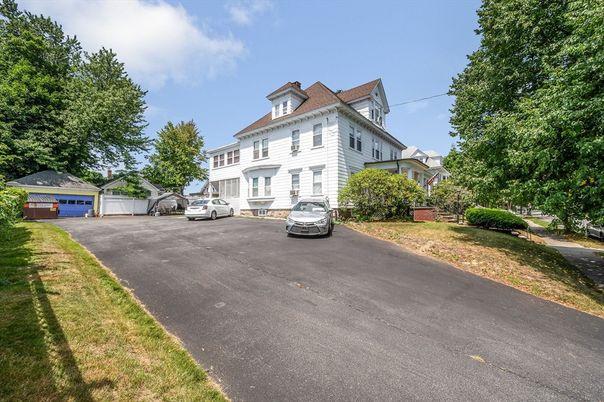 Detached Garage, Exterior