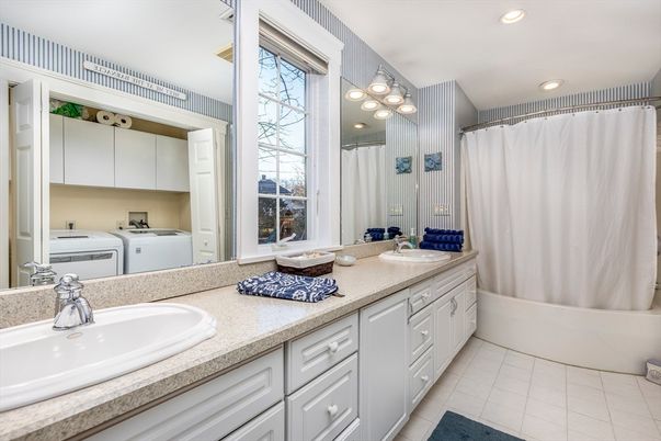 Bathroom, Dual Sink Vanities, Interior, Recessed Lighting, Washer
