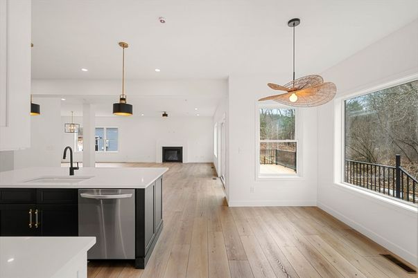 Fireplace, Interior, Kitchen, Pendant Lights, Recessed Lighting, Wood Texture Flooring