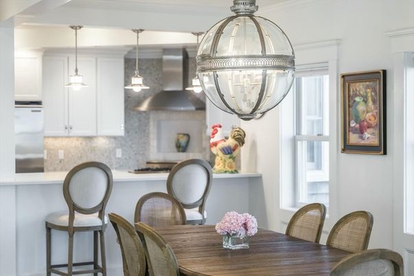 Dining room, Interior, Kitchen, Pendant Lights, Stainless Steel Appliances