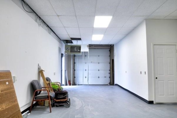 Garage, Interior, Recessed Lighting