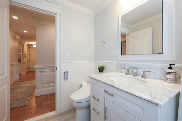 Bathroom, Interior, Recessed Lighting, Wood Texture Flooring