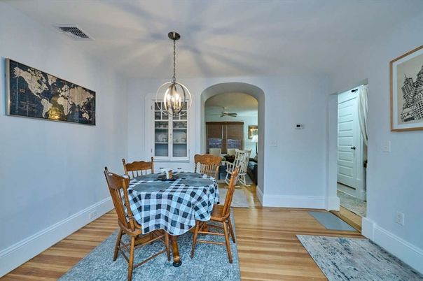 Chandelier, Dining room, Interior, Pendant Lights, Wood Texture Flooring