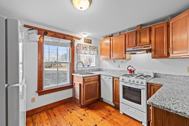Interior, Kitchen, Wood Texture Flooring