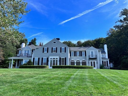 Backyard, Exterior, Facade, Georgian