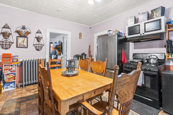 Dining room, Interior
