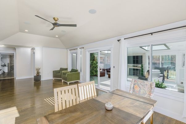 Dining room, Interior, Recessed Lighting, Wood Texture Flooring