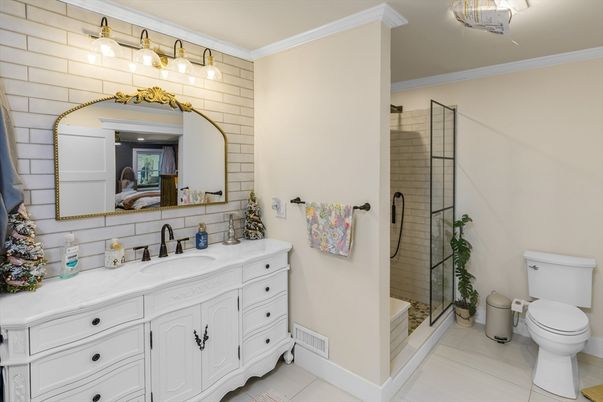 Bathroom, Glass Shower, Interior