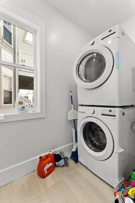 Interior, Utility Closets, Washer