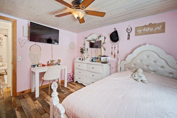 Bedroom, Interior, Wood Texture Flooring