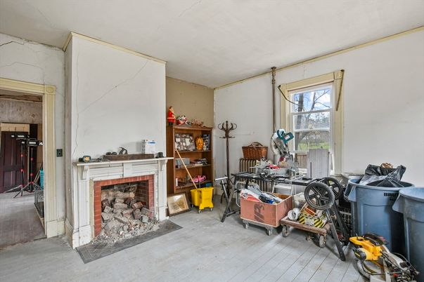 Fireplace, Interior