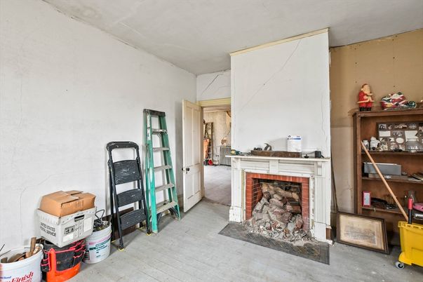 Fireplace, Interior