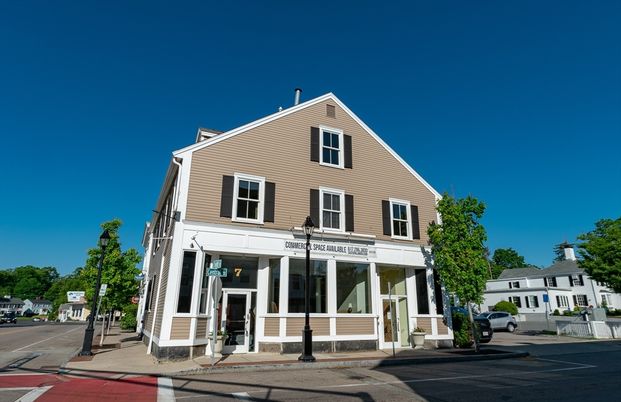 Exterior, Facade, Queen Anne Victorian
