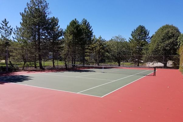 Exterior, Tennis Courts