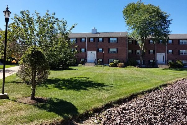 Backyard, Exterior, Facade, Brick Facade, Georgian