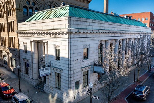 Exterior, Facade, None