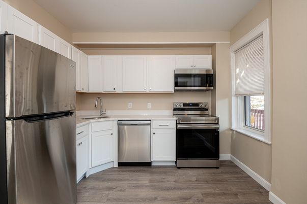 Interior, Kitchen, Stainless Steel Appliances, Wood Texture Flooring