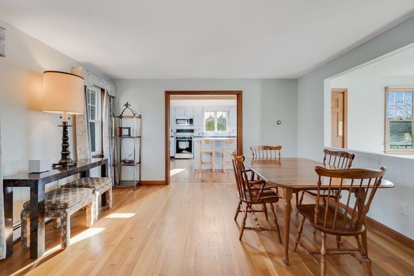 Dining room, Interior, Kitchen, Stainless Steel Appliances, Wood Texture Flooring