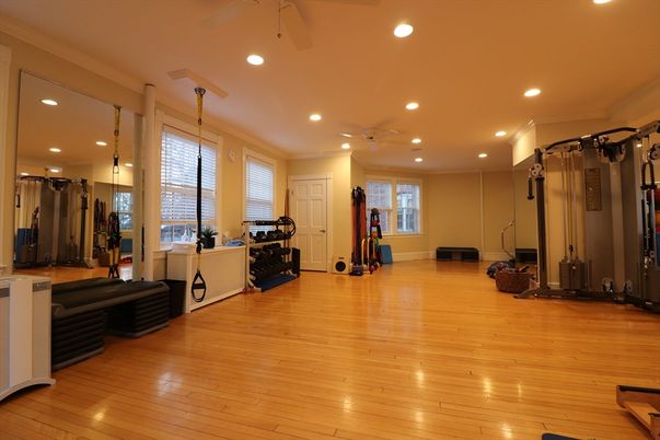 Fitness Equipment, Interior, Recessed Lighting, Wood Texture Flooring