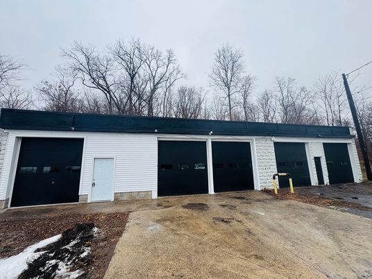 Backyard, Detached Garage, Exterior