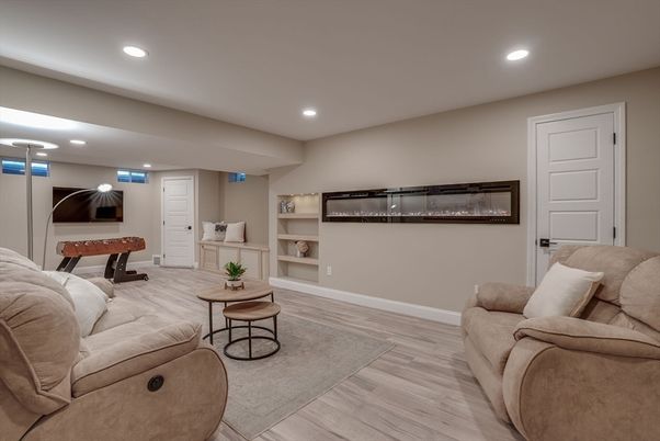 Interior, Living room, Recessed Lighting, Wood Texture Flooring