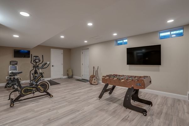Fitness Equipment, Game Room, Interior, Recessed Lighting, Wood Texture Flooring