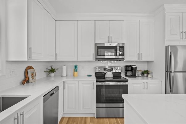 Interior, Kitchen, Stainless Steel Appliances, Wood Texture Flooring