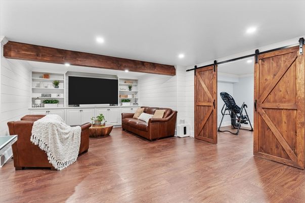 Interior, Living room, Recessed Lighting, Wood Texture Flooring