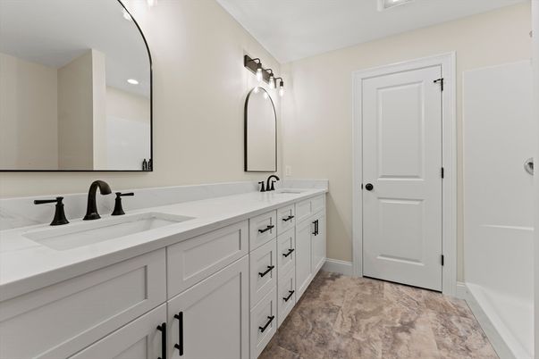 Bathroom, Dual Sink Vanities, Interior