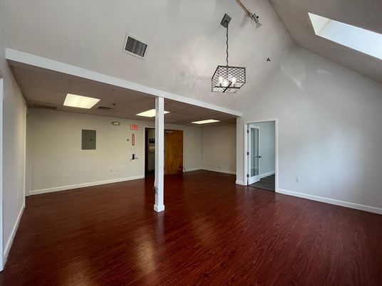 Empty room, Interior, Pendant Lights, Wood Texture Flooring