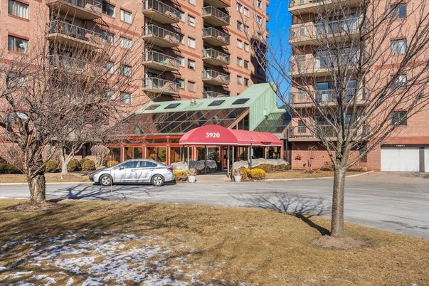 Exterior, Facade, Condo Building