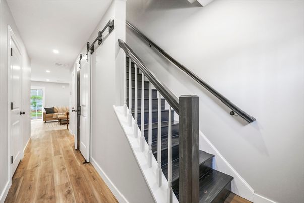 Interior, Recessed Lighting, Wood Texture Flooring