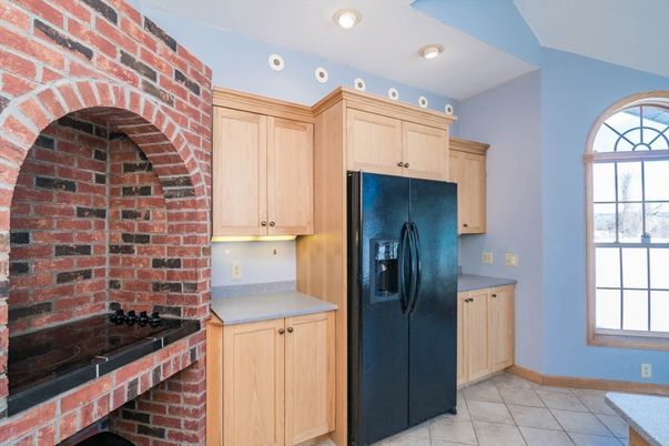 Interior, Kitchen, Recessed Lighting, Stone Walls