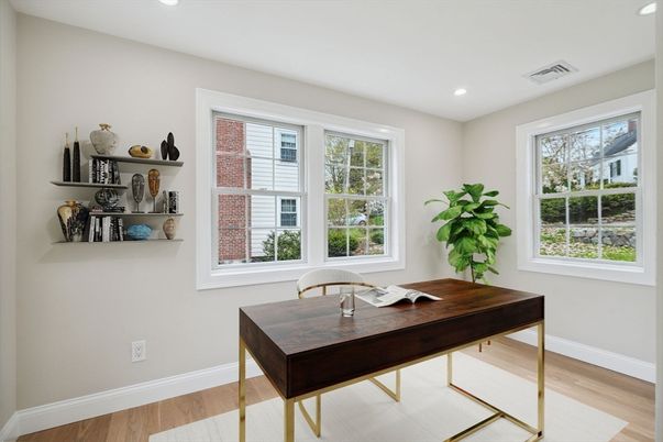 Home Office, Interior, Recessed Lighting, Wood Texture Flooring