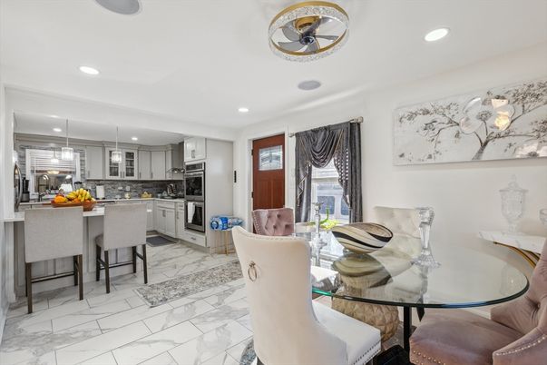 Dining room, Interior, Kitchen, Marble, Pendant Lights, Recessed Lighting, Stainless Steel Appliances