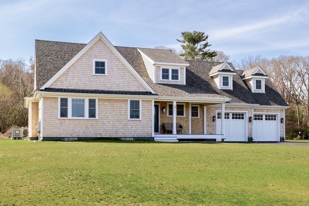 Attached, Exterior, Facade, Brick Facade, Cape Cod
